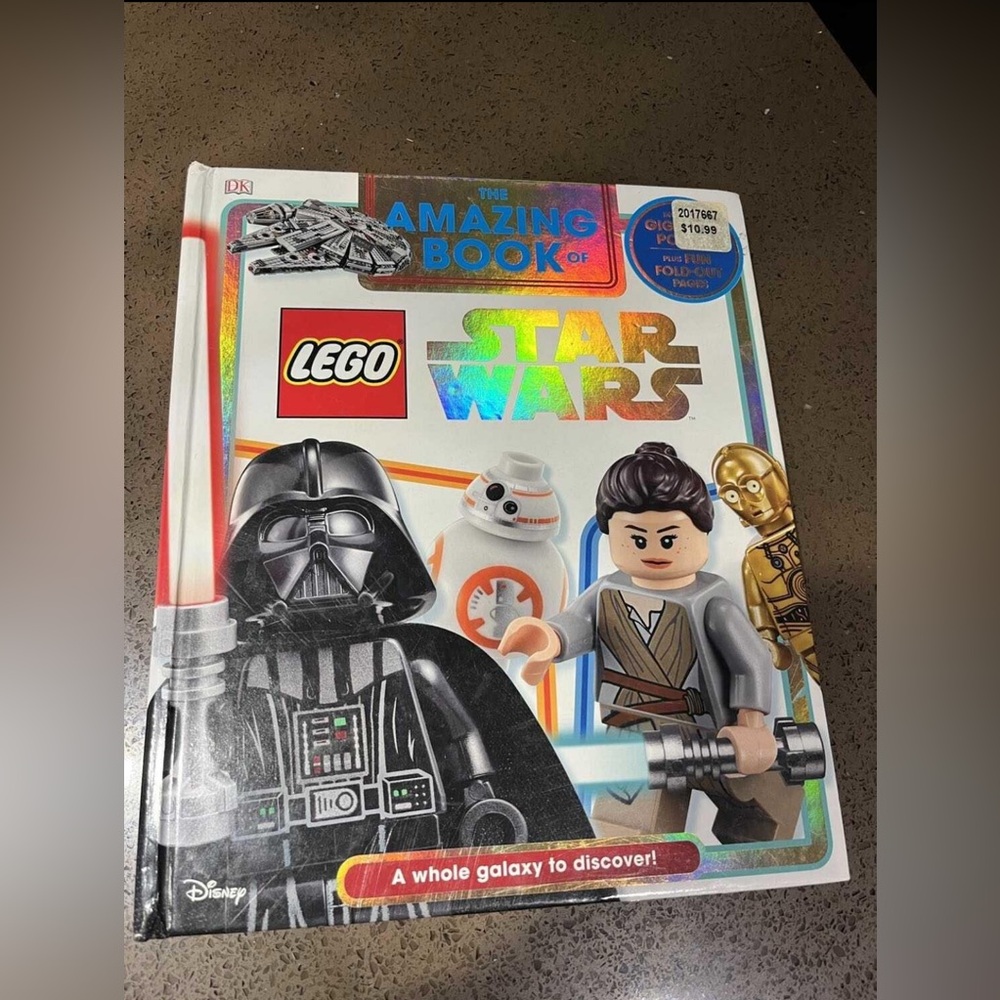 The Amazing Book of LEGO Star Wars (no poster)